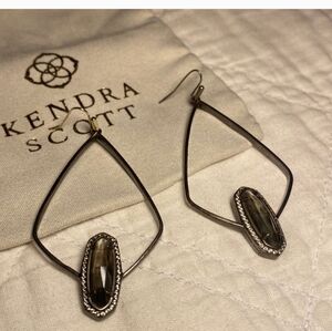 Kendra Scott Crushed Mother of Pearl Earrings